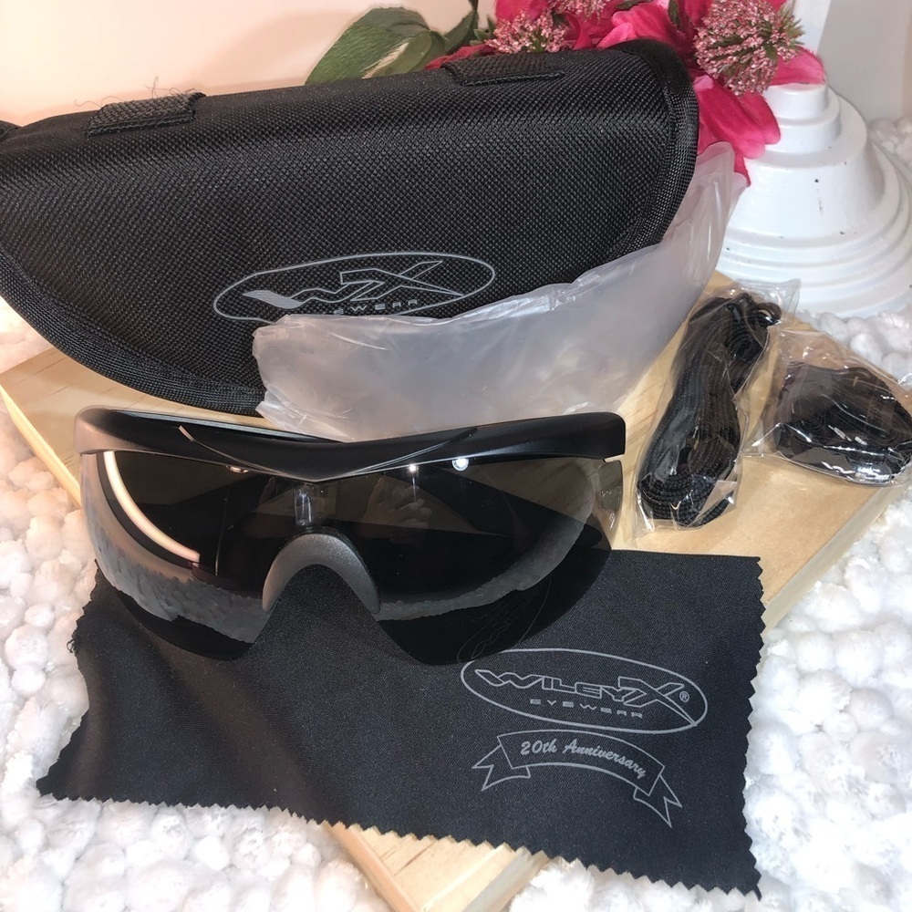 Wiley X Eyewear ~ WX Z87 Talon ~ NEW sunglasses